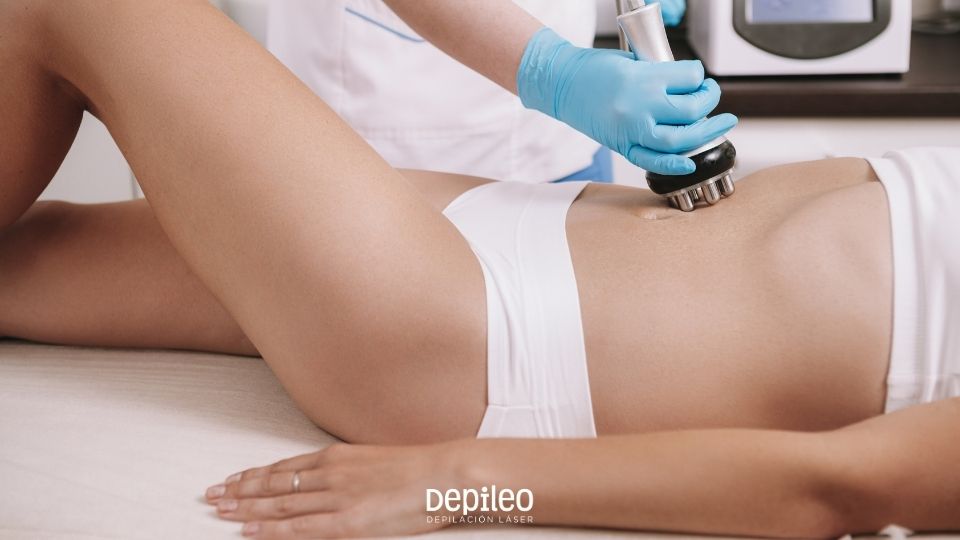 Reafirma tu Abdomen con Radiofrecuencia en Depileo Tratamiento de radiofrecuencia para reafirmar el abdomen y reducir la flacidez en Depileo.